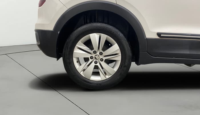 2022 Skoda KUSHAQ AMBITION 1.0L TSI MT, Petrol, Manual, 40,182 km, Right Rear Wheel