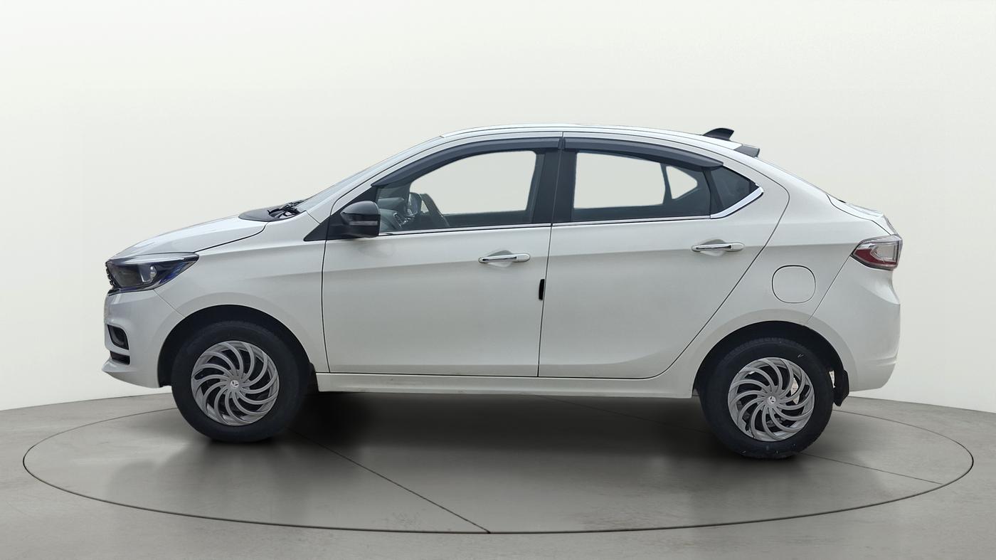 2024 Tata TIGOR XZ PLUS CNG LEATHERETTE PACK, CNG, Manual, 57,411 km, Left Side