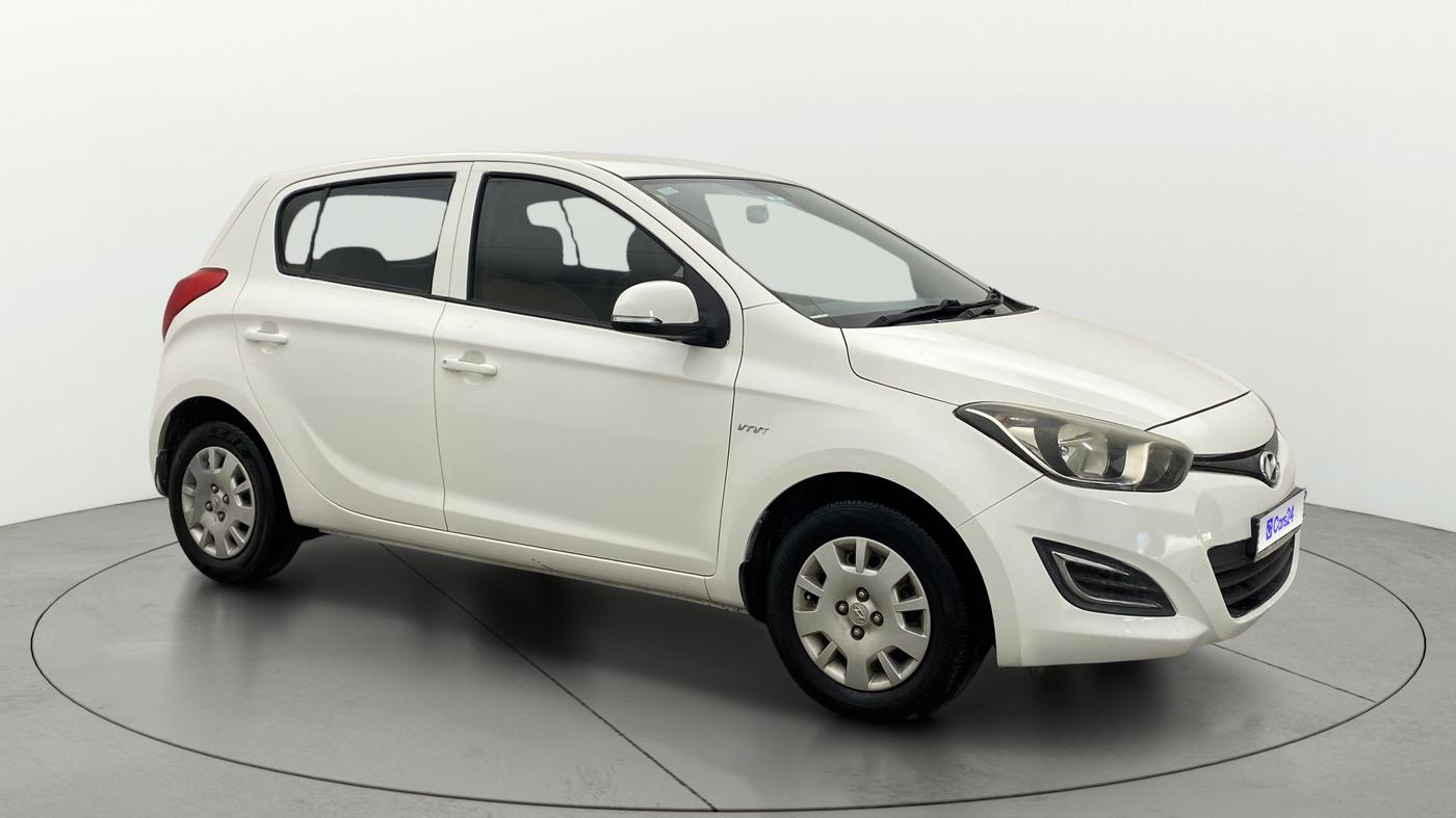 2013 Hyundai i20 MAGNA 1.2, Petrol, Manual, 65,517 km, Right Front Diagonal