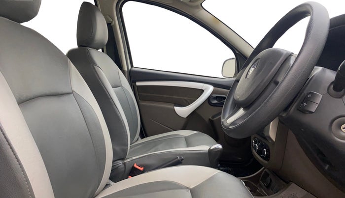 2016 Renault Duster 110 PS RXL 4X2 AMT, Diesel, Automatic, 66,022 km, Right Side Front Door Cabin