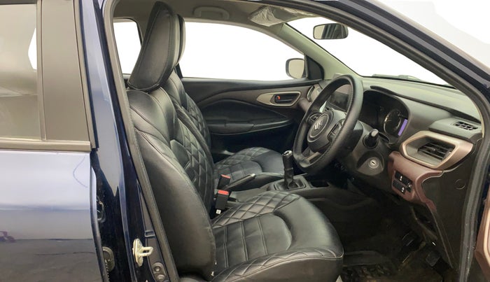 2023 Maruti FRONX DELTA PLUS 1.2MT, Petrol, Manual, 1,12,137 km, Right Side Front Door Cabin