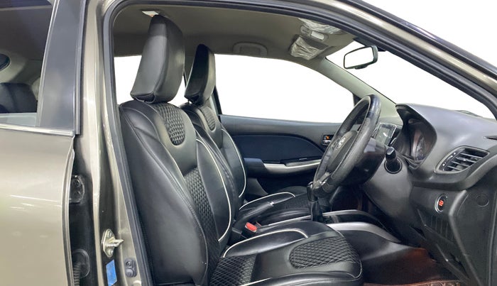 2022 Toyota Glanza G, Petrol, Manual, 39,427 km, Right Side Front Door Cabin