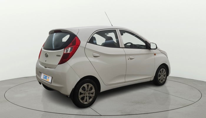 2017 Hyundai Eon SPORTZ, Petrol, Manual, 50,718 km, Right Back Diagonal
