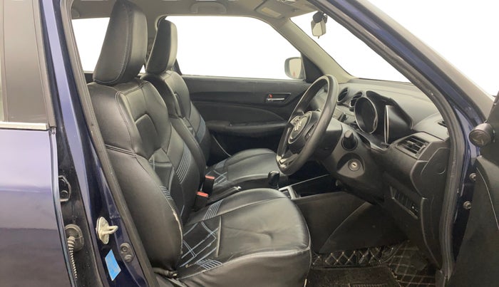 2019 Maruti Swift VXI AMT, Petrol, Automatic, 1,12,500 km, Right Side Front Door Cabin