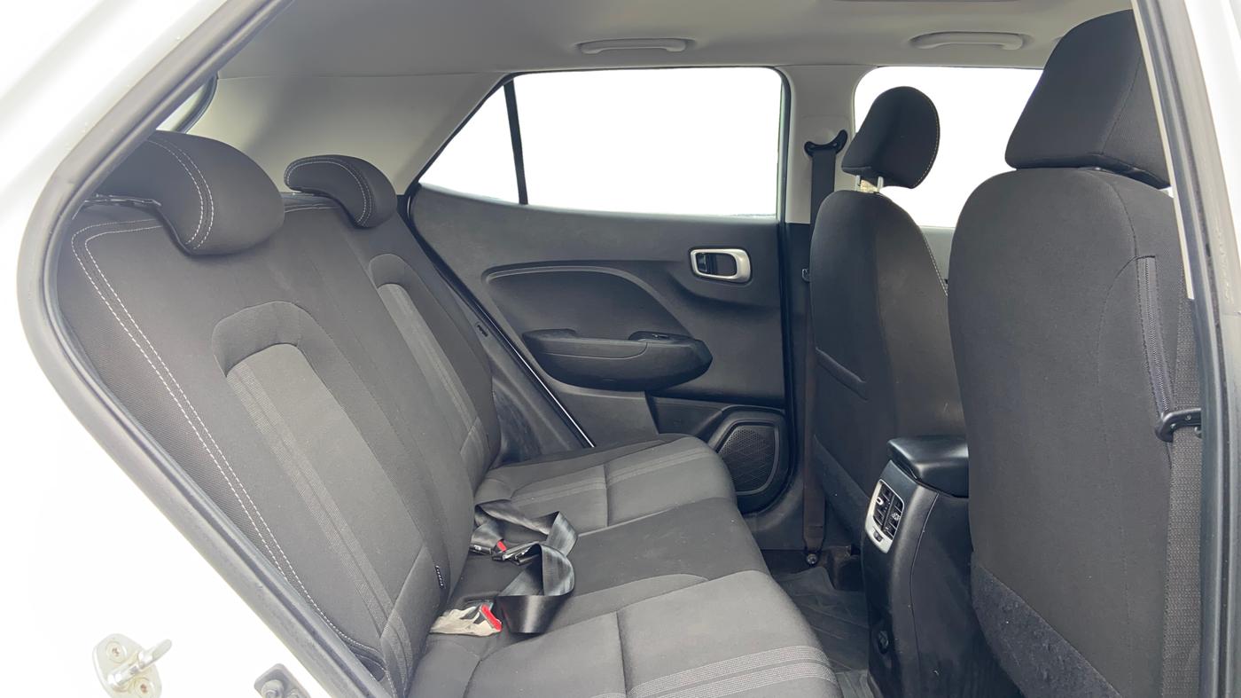 2020 Hyundai VENUE SX PLUS 1.0 TURBO DCT, Petrol, Automatic, 76,992 km, Right Side Rear Door Cabin
