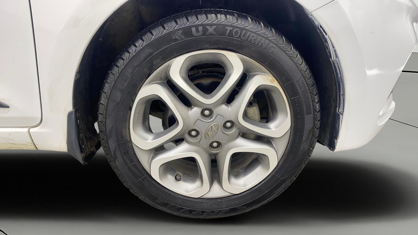 2020 Hyundai Elite i20 ASTA 1.2 (O), Petrol, Manual, 49,684 km, Right Front Wheel