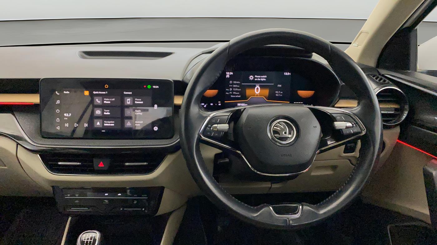 2022 Skoda SLAVIA STYLE 1.0L TSI MT, Petrol, Manual, 58,144 km, Steering Wheel Close Up
