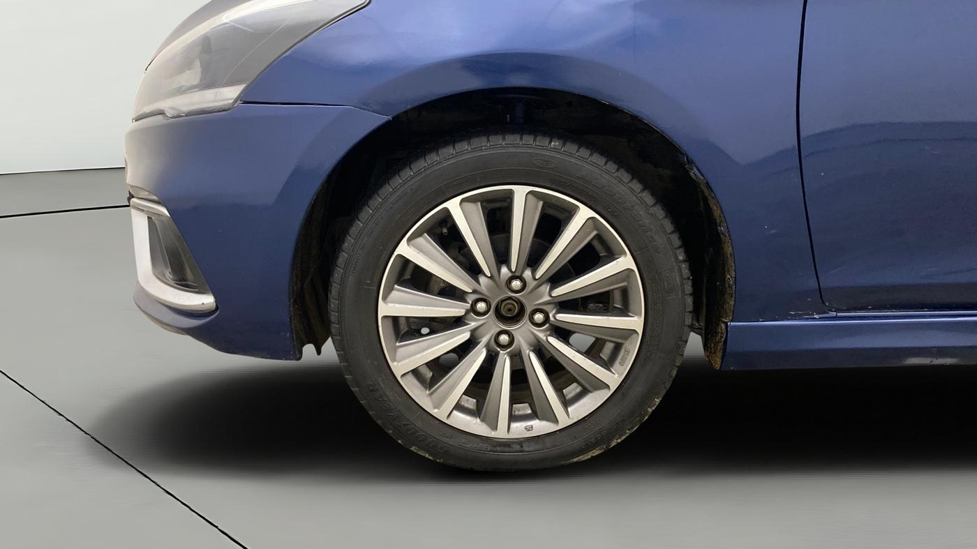 2018 Maruti Ciaz ALPHA  AT 1.5 SHVS PETROL, Petrol, Automatic, 81,561 km, Left Front Wheel