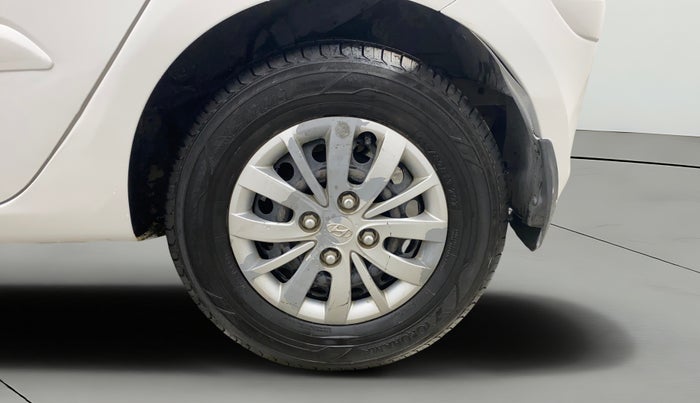 2013 Hyundai i10 SPORTZ 1.2, Petrol, Manual, 68,100 km, Left Rear Wheel