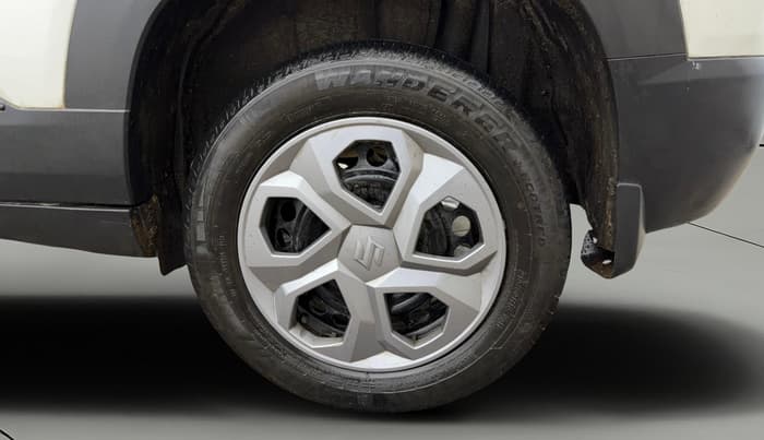 2024 Maruti BREZZA VXI S-CNG, CNG, Manual, 26,663 km, Left Rear Wheel