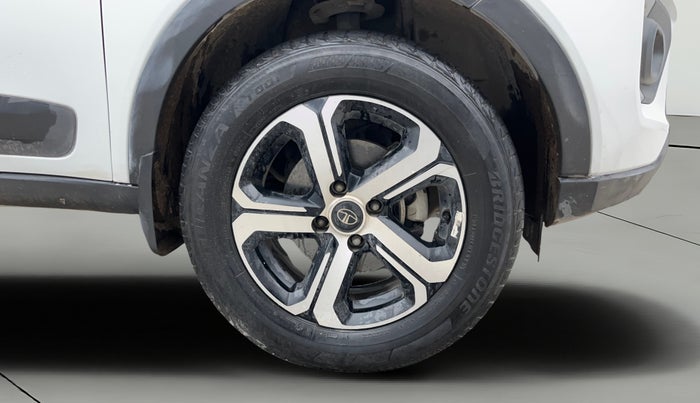 2022 Tata NEXON XZ PLUS (HS) PETROL, Petrol, Manual, 41,540 km, Right Front Wheel