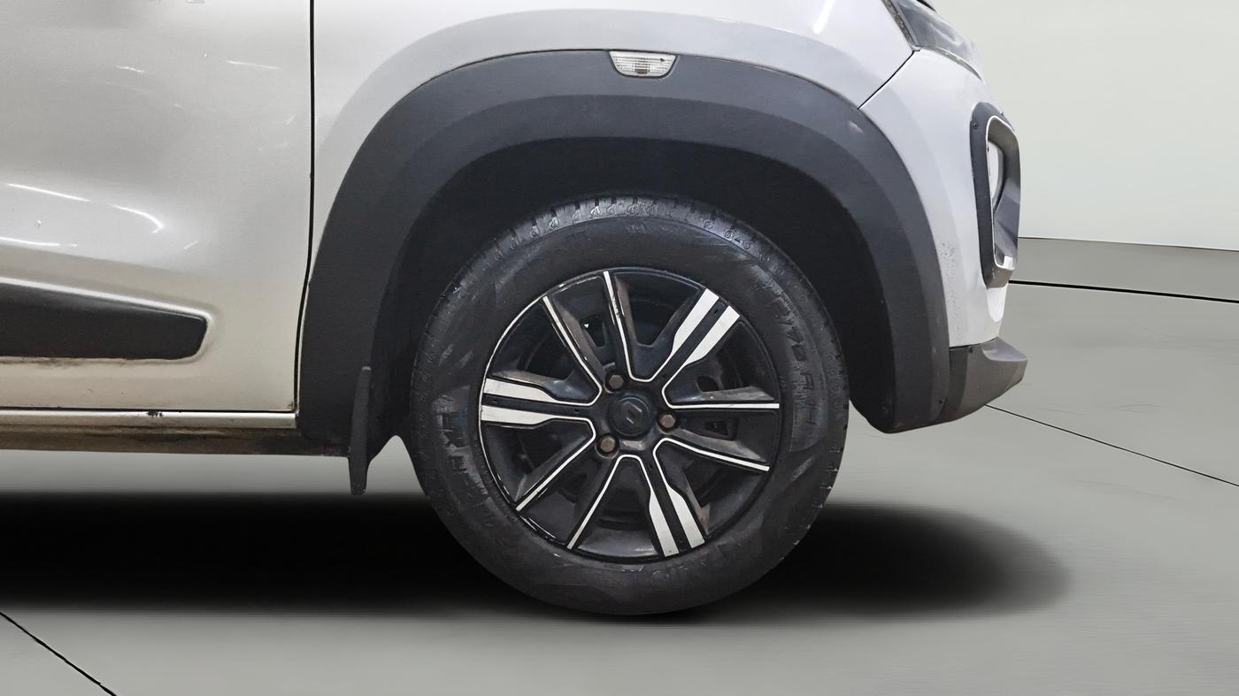 2022 Renault Kwid CLIMBER MT 1.0, Petrol, Manual, 15,446 km, Right Front Wheel