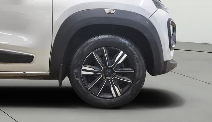 2022 Renault Kwid CLIMBER MT 1.0, Petrol, Manual, 15,446 km, Right Front Wheel