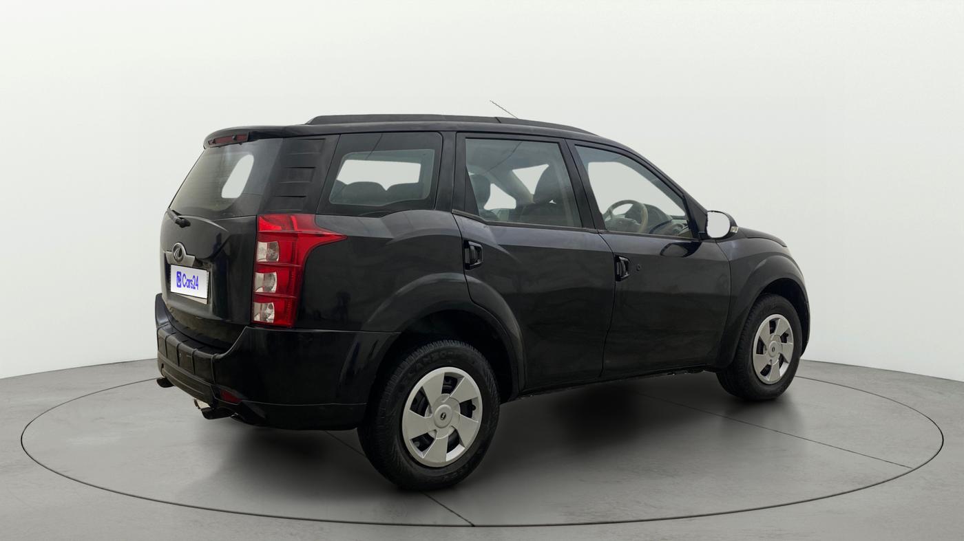2014 Mahindra XUV500 W4, Diesel, Manual, 97,259 km, Right Back Diagonal