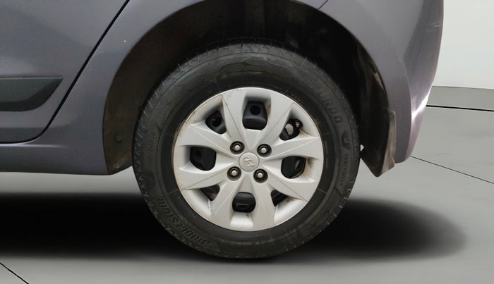 2016 Hyundai Elite i20 SPORTZ 1.2, Petrol, Manual, 44,861 km, Left Rear Wheel