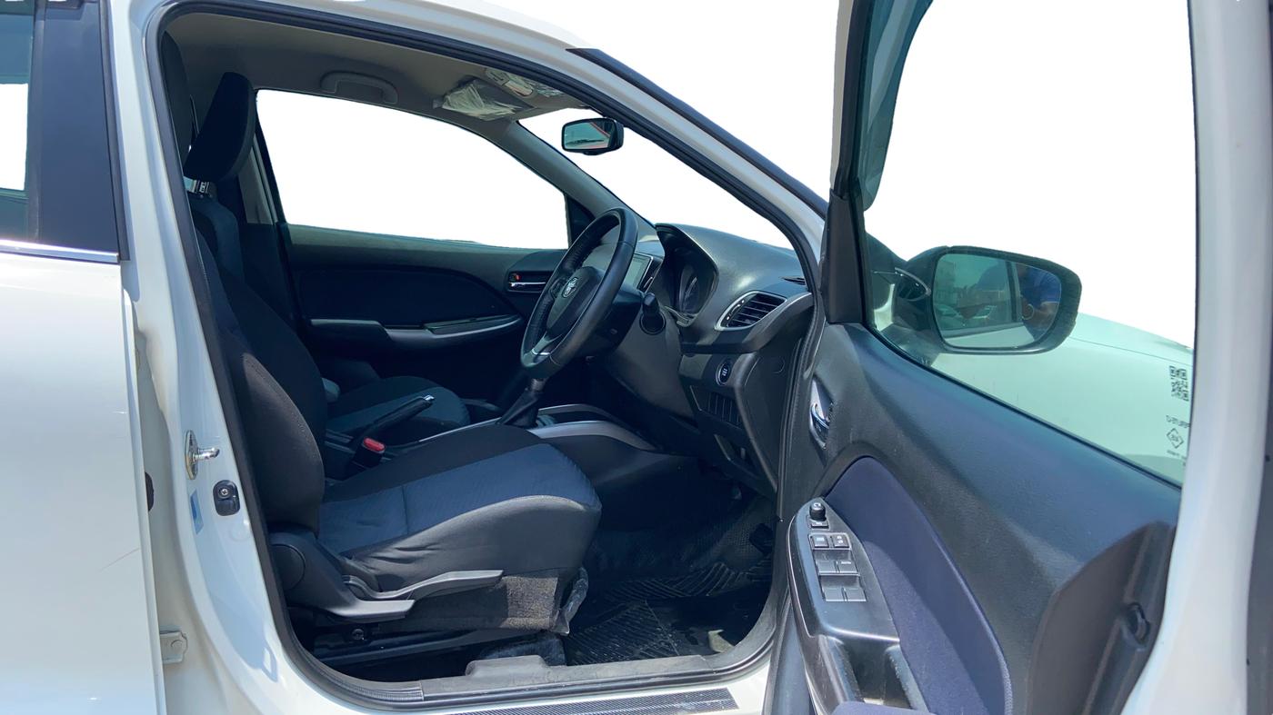 2020 Toyota Glanza V CVT, Petrol, Automatic, 31,748 km, Right Side Front Door Cabin