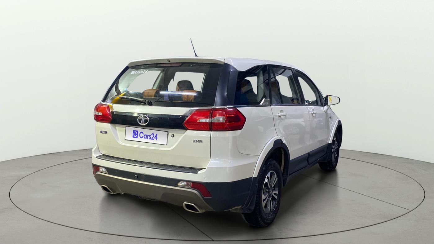 2017 Tata Hexa XMA 4X2 7 STR, Diesel, Automatic, 77,501 km, Right Back Diagonal