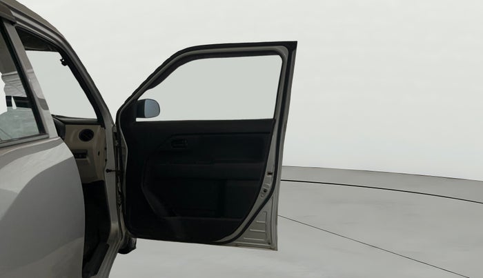 2022 Maruti New Wagon-R LXI 1.0, Petrol, Manual, 13,315 km, RHS Front Door