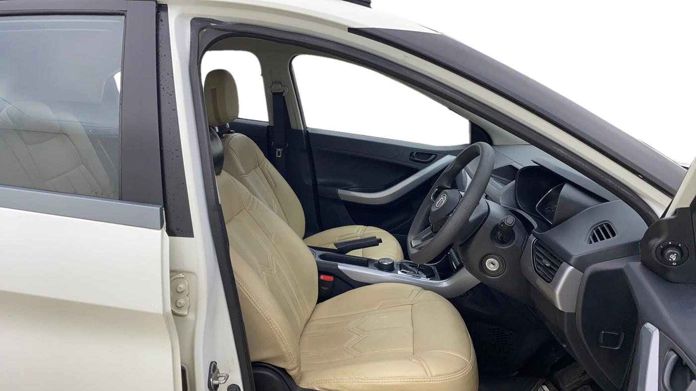 2021 Tata NEXON XMA DIESEL, Diesel, Automatic, 61,099 km, Right Side Front Door Cabin