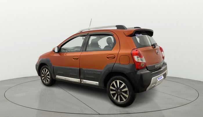 2014 Toyota Etios CROSS 1.2 G, Petrol, Manual, 86,449 km, Left Back Diagonal