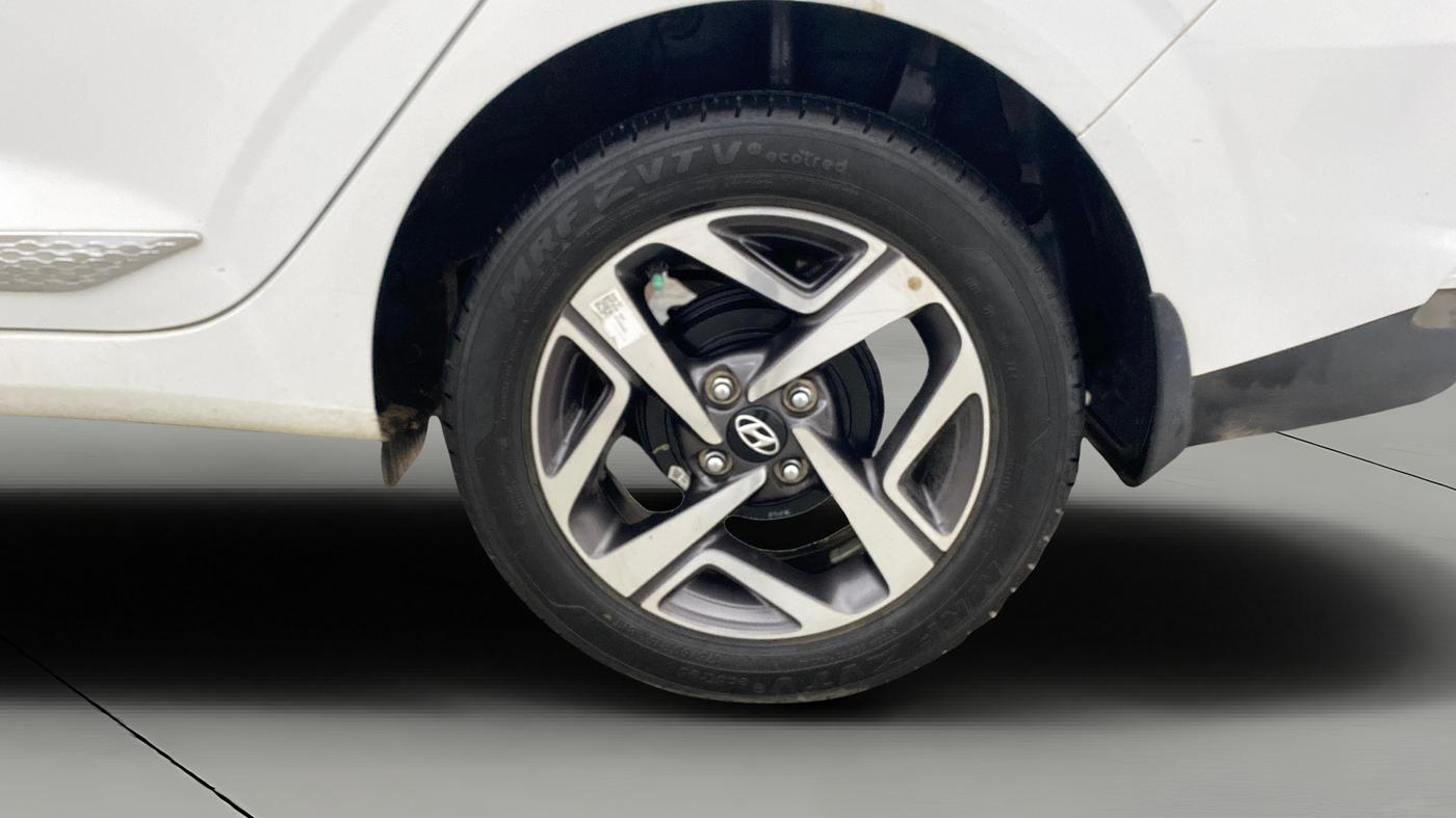 2022 Hyundai AURA SX 1.2 CNG, CNG, Manual, 9,680 km, Left Rear Wheel
