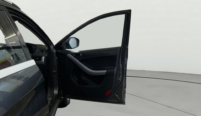 2021 Tata NEXON XM SUNROOF PETROL, Petrol, Manual, 82,040 km, RHS Front Door