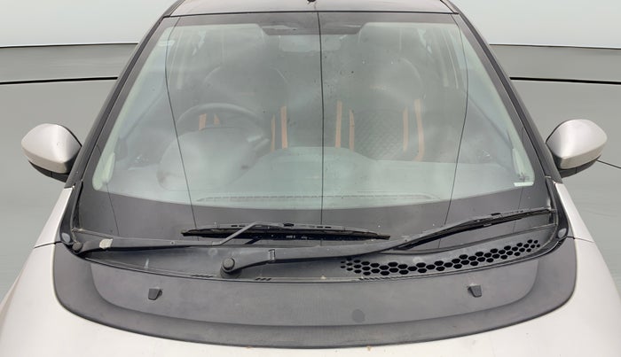 2018 Tata Tiago XZ PETROL, Petrol, Manual, 1,07,695 km, Front Windshield