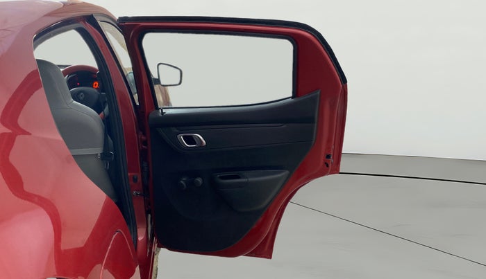 2018 Renault Kwid RXT 1.0 AMT, Petrol, Automatic, 23,085 km, RHS Rear Door