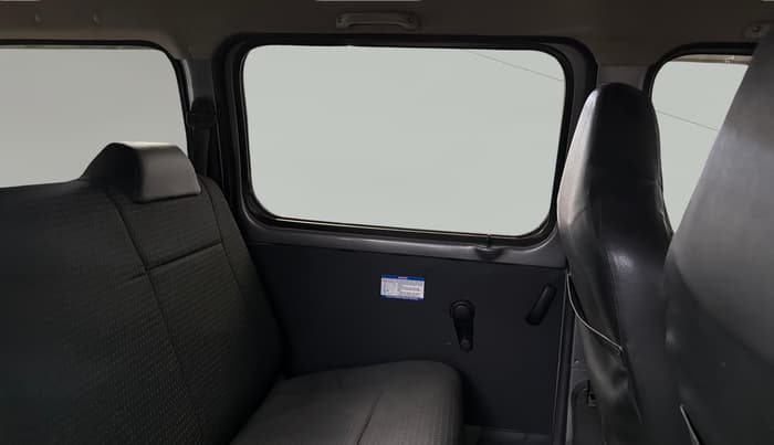 2019 Maruti Eeco 5 STR WITH A/C+HTR CNG, CNG, Manual, 1,06,043 km, LHS Rear Door
