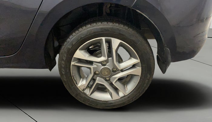 2022 Tata TIGOR XZA PLUS PETROL, Petrol, Automatic, 28,955 km, Left Rear Wheel