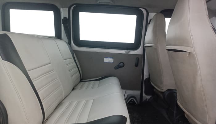 2014 Maruti Eeco 5 STR WITH A/C+HTR, Petrol, Manual, 30,295 km, Right Side Rear Door Cabin