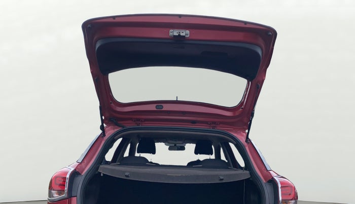 2020 Hyundai Elite i20 SPORTZ PLUS 1.2, Petrol, Manual, 88,431 km, Boot Door Open