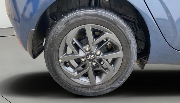 2020 Hyundai GRAND I10 NIOS SPORTZ AMT 1.2 KAPPA VTVT, Petrol, Automatic, 12,551 km, Right Rear Wheel