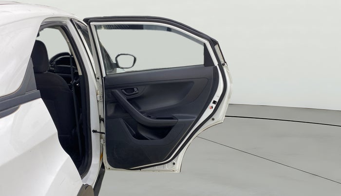 2025 Tata NEXON Smart Plus 1.2 iCNG, CNG, Manual, 5,710 km, RHS Rear Door