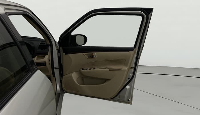 2016 Maruti Swift Dzire VXI, Petrol, Manual, 60,142 km, RHS Front Door