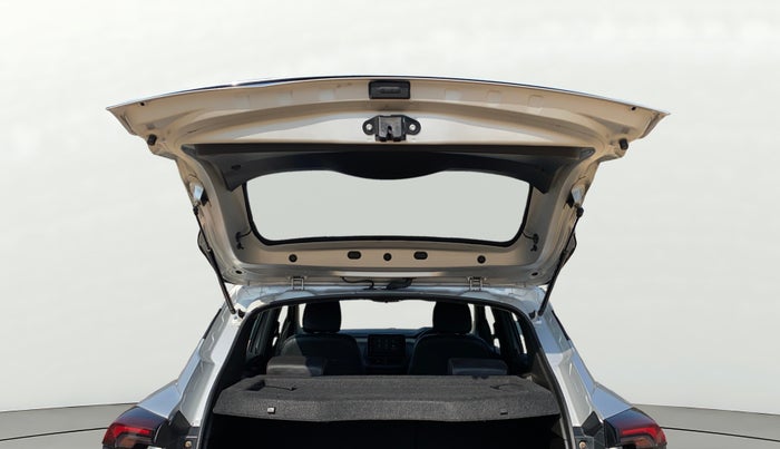 2021 Renault Kiger RXZ MT, Petrol, Manual, 46,377 km, Boot Door Open