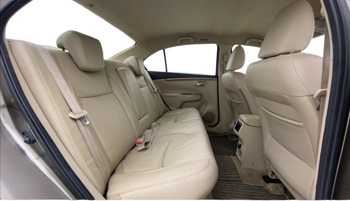 2019 Maruti Ciaz ALPHA  AT 1.5 SHVS PETROL, Petrol, Automatic, 50,804 km, Right Side Rear Door Cabin