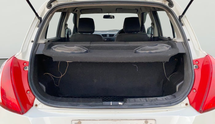 2014 Maruti Swift LXI, Petrol, Manual, 96,432 km, Boot Open Zoomed View
