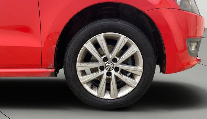 2013 Volkswagen Polo HIGHLINE1.2L, Petrol, Manual, 78,743 km, Right Front Wheel