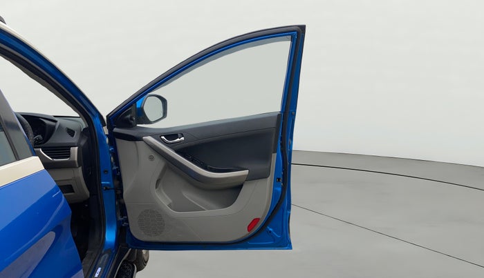 2018 Tata NEXON XZA PLUS PETROL DUAL TONE, Petrol, Automatic, 22,909 km, RHS Front Door