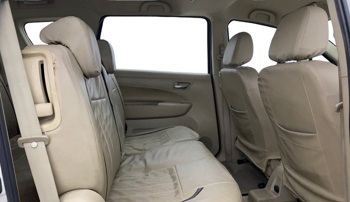 2016 Maruti Ertiga VXI, CNG, Manual, 48,689 km, Right Side Rear Door Cabin