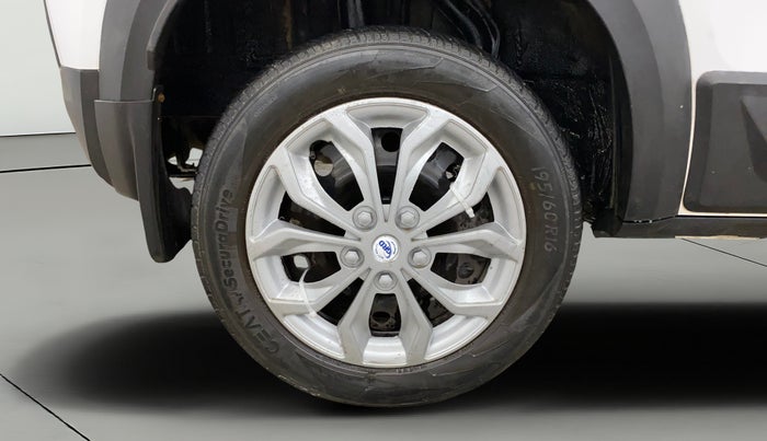 2022 Renault Kiger RXL MT, Petrol, Manual, 31,824 km, Right Rear Wheel