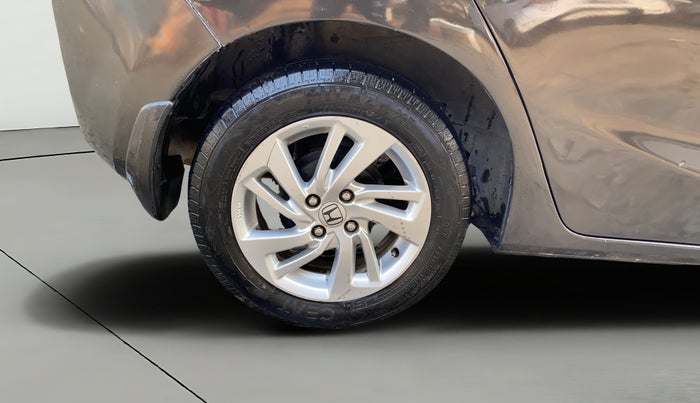 2016 Honda Jazz 1.2L I-VTEC V AT, Petrol, Automatic, 76,046 km, Right Rear Wheel