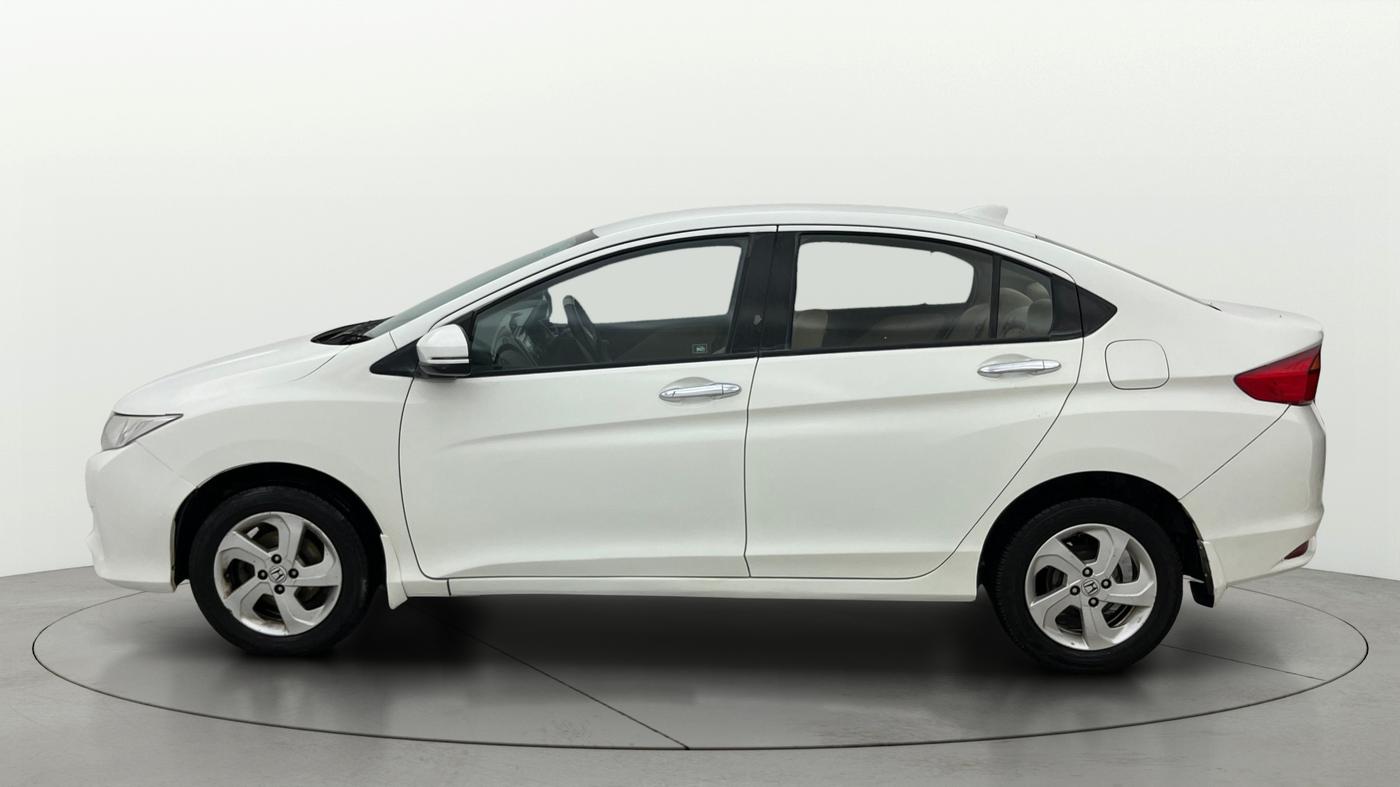 2014 Honda City 1.5L I-DTEC V, Diesel, Manual, 1,07,097 km, Left Side