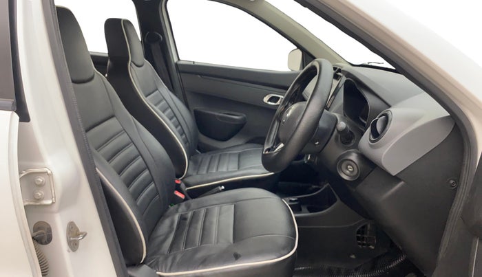 2019 Renault Kwid RXT 1.0 AMT (O), Petrol, Automatic, 25,299 km, Right Side Front Door Cabin