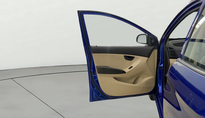 2012 Hyundai Eon MAGNA +, Petrol, Manual, 71,198 km, LHS Front Door