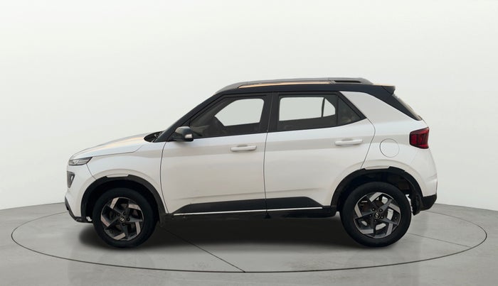 2019 Hyundai VENUE SX 1.4 CRDi DUAL TONE, Diesel, Manual, 1,07,785 km, Left Side