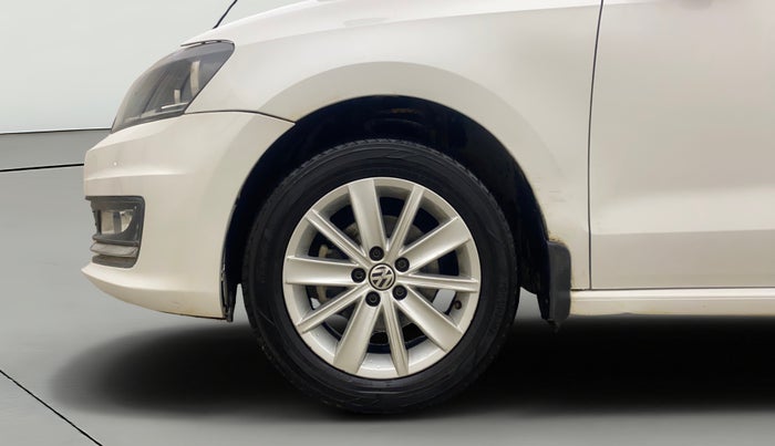 2017 Volkswagen Vento HIGHLINE PETROL AT, Petrol, Automatic, 84,972 km, Left Front Wheel