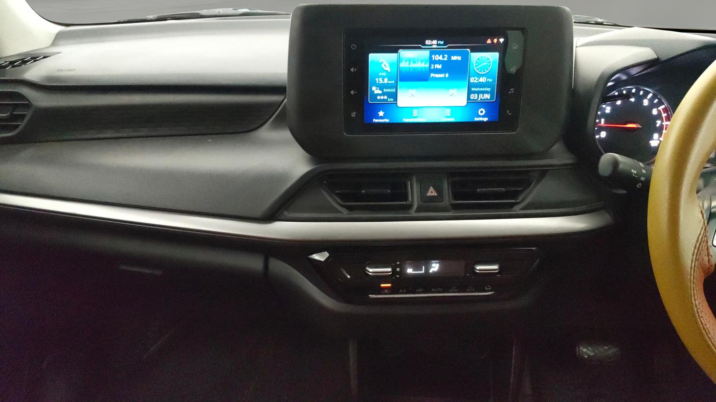 2024 Maruti Swift ZXi AMT, Petrol, Automatic, 31,321 km, Air Conditioner
