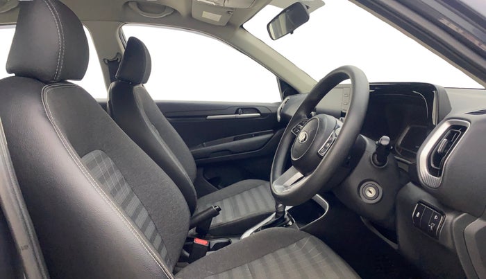 2020 KIA SONET HTK PLUS 1.0 DCT, Petrol, Automatic, 70,853 km, Right Side Front Door Cabin